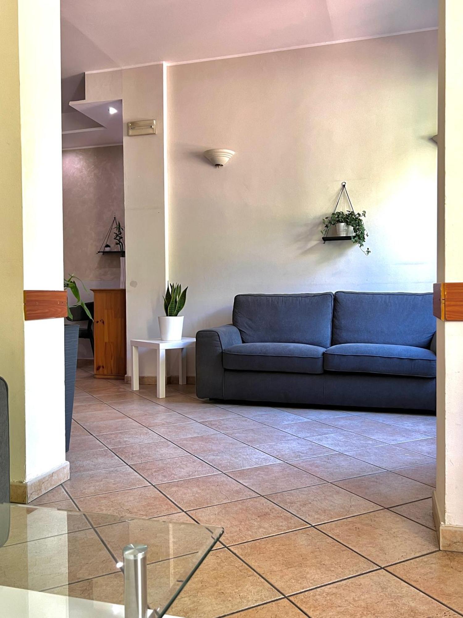 Hotel Sara Milan Luaran gambar