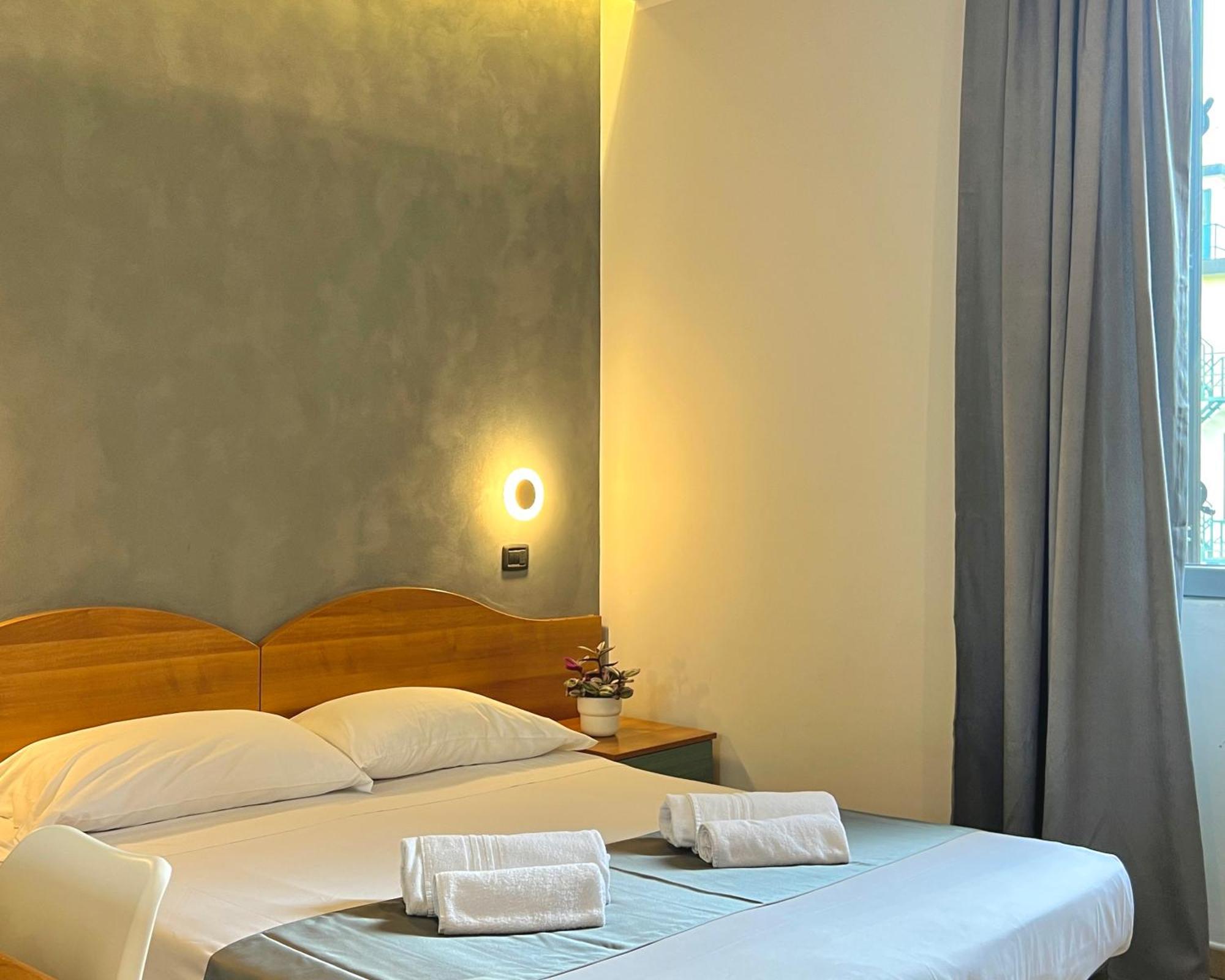 Hotel Sara Milan Luaran gambar