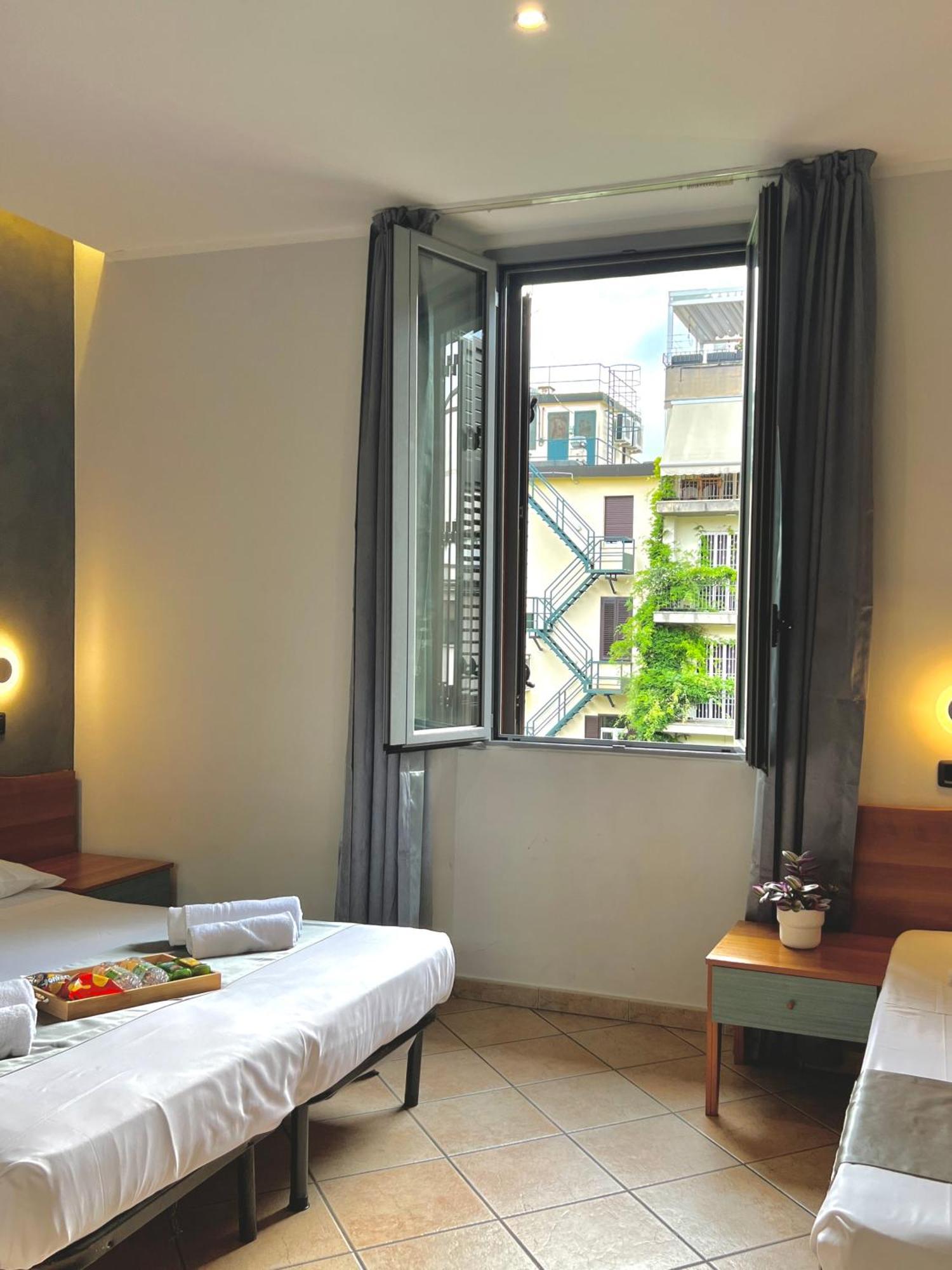 Hotel Sara Milan Luaran gambar